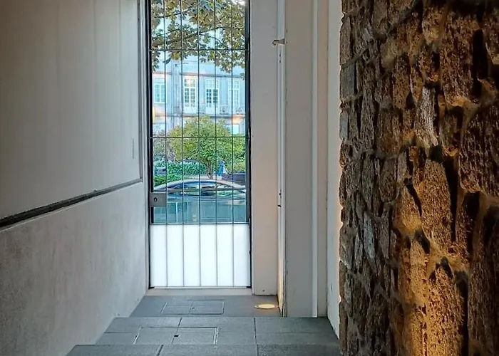 Lejlighed Carmo House - Art And Creativity In Downtown Porto