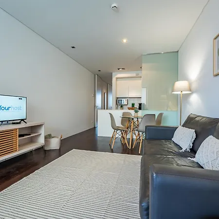 Carmo House - Art And Creativity In Downtown Apartment Porto