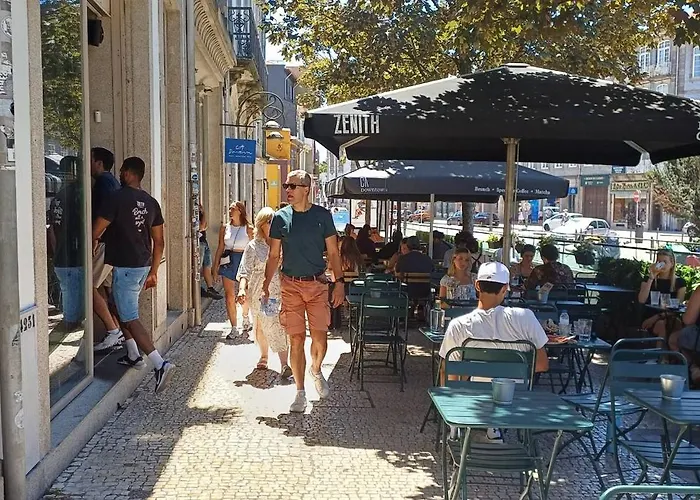 Carmo House - Art And Creativity In Downtown *