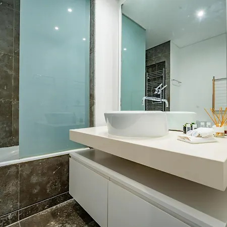 Apartament Carmo House - Art And Creativity In Downtown